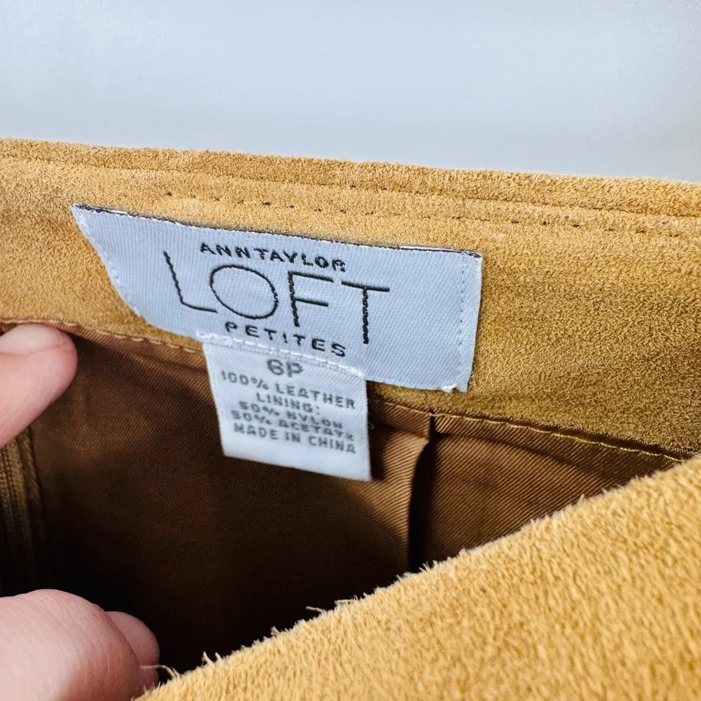Y2K LOFT Petites Suede Leather A-Line Mini Skirt Camel Brown Zip Back Panel 6P‎